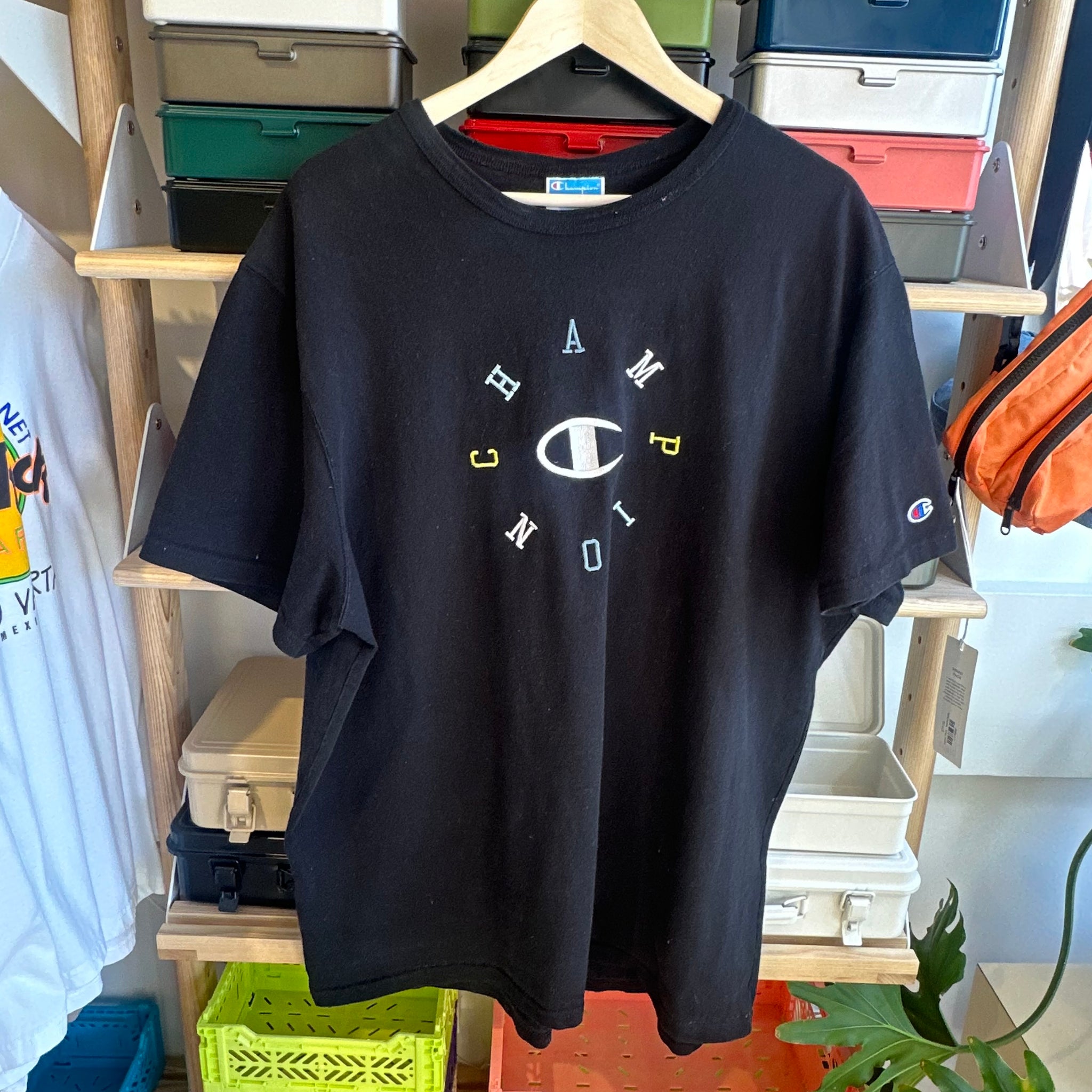 Champion Tee | XXL