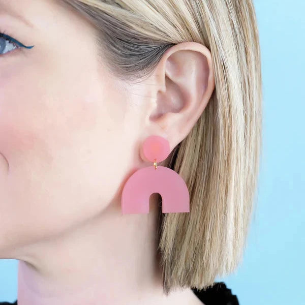 Daze Small Earrings - Pink