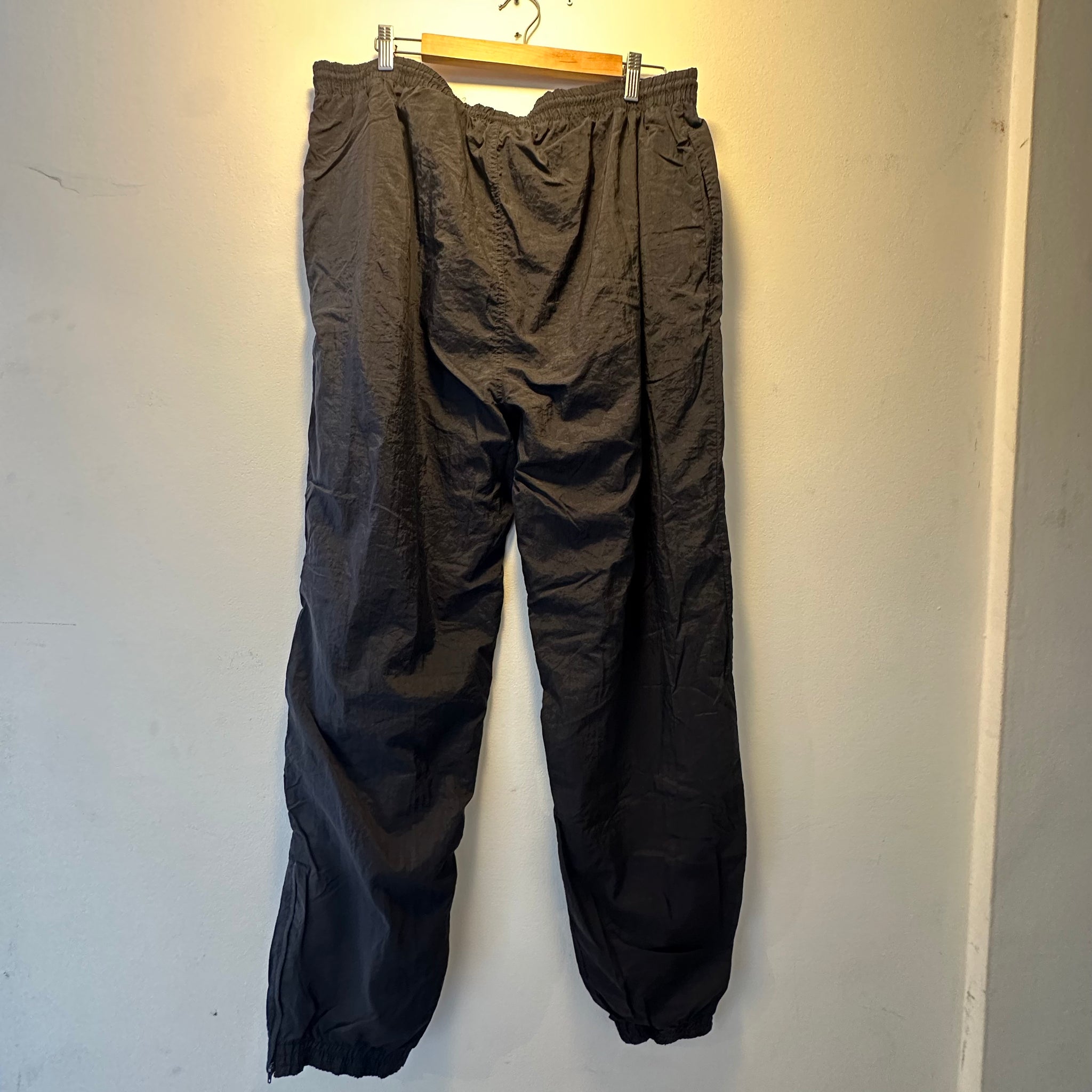 Adidas Windbreaker Pants | XL