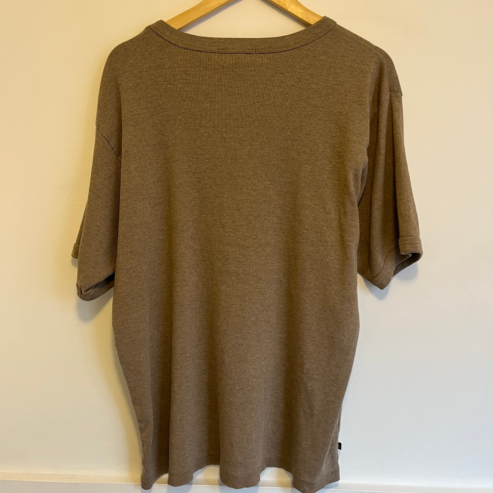 Ribbed Tee | XL