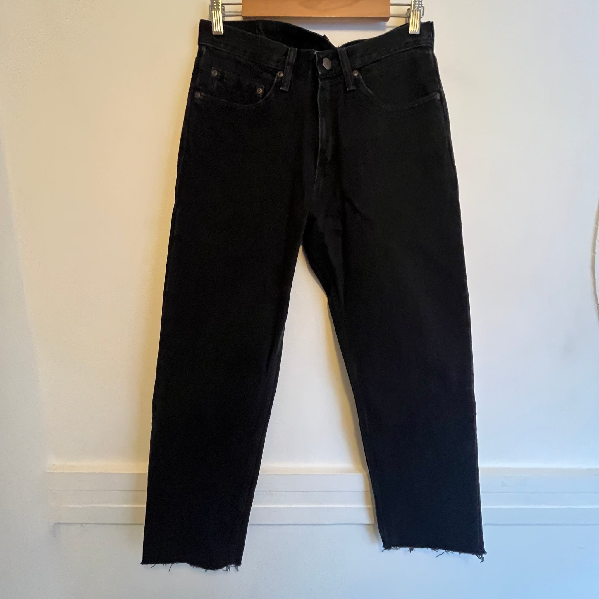 Straight Leg Black Wrangler Denim | 32