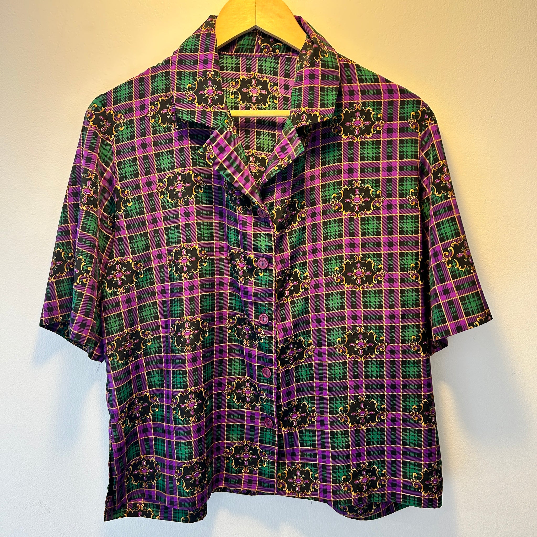 Royal Gem Button Up | M