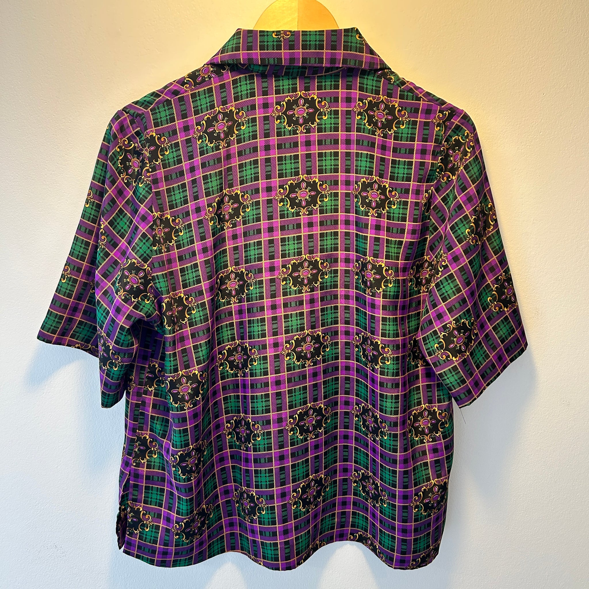 Royal Gem Button Up | M