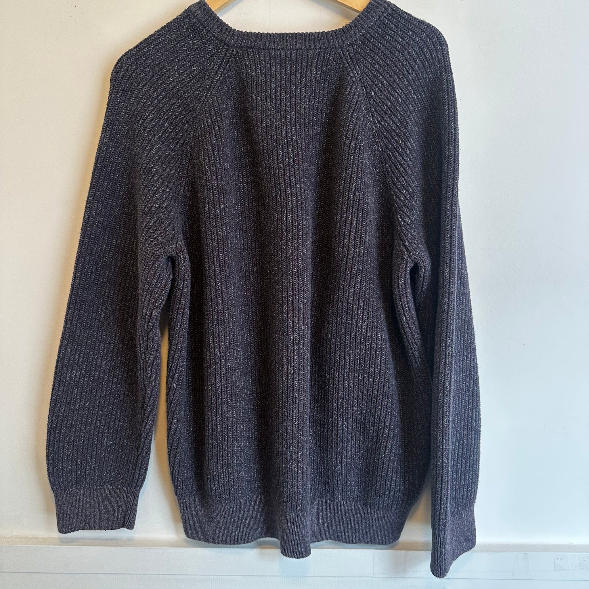 Grey Sweater | XL