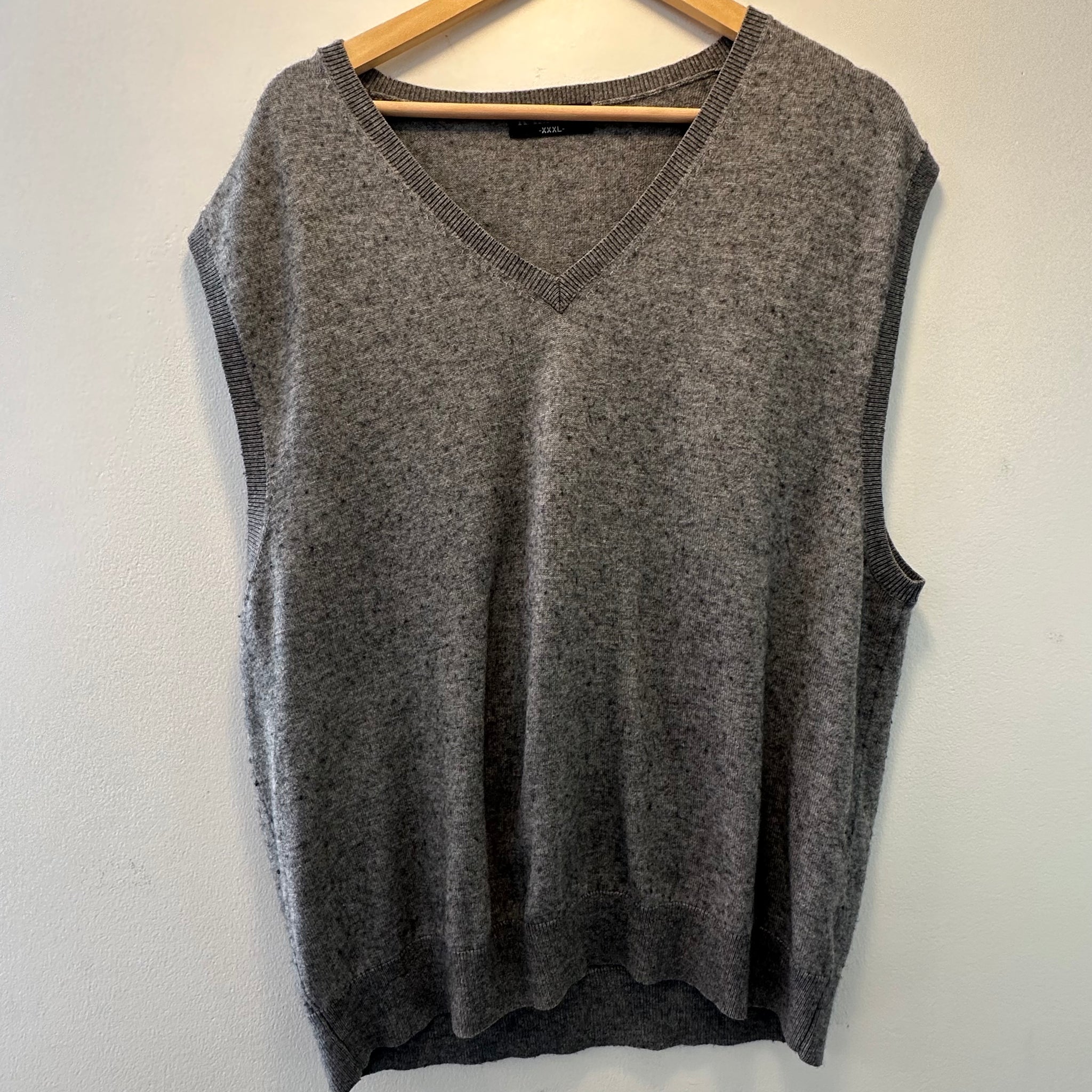 Grey Sweater Vest | 3XL