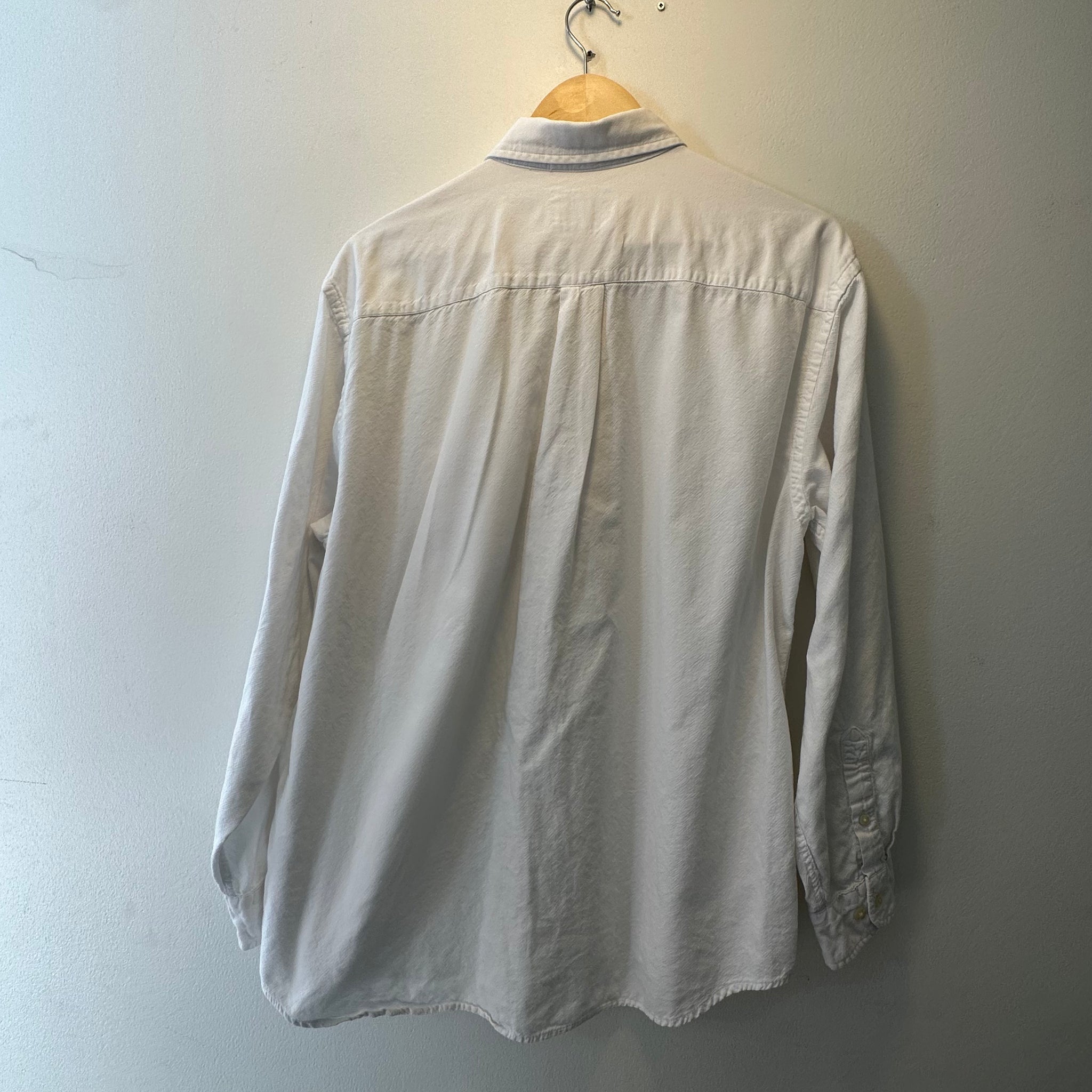 White Button Up | L