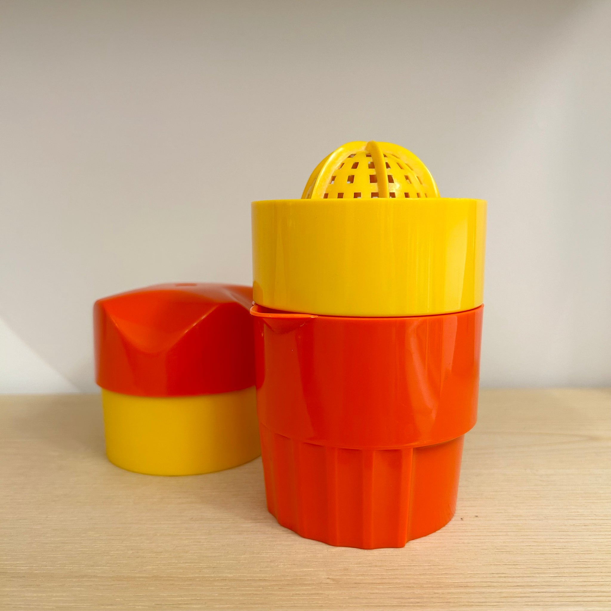 Three Part Stacking Juicer