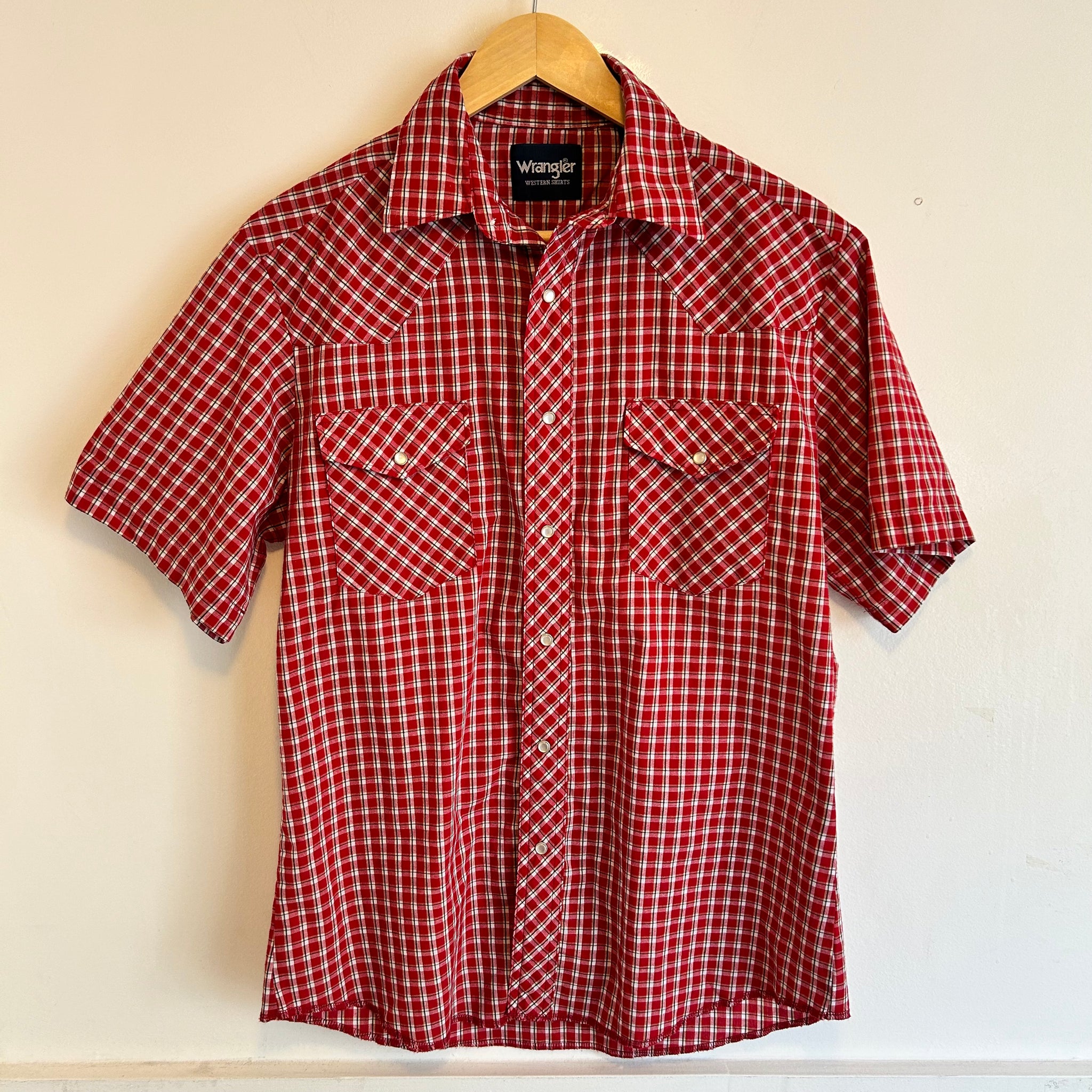 Wrangler Red Plaid Button Up | M