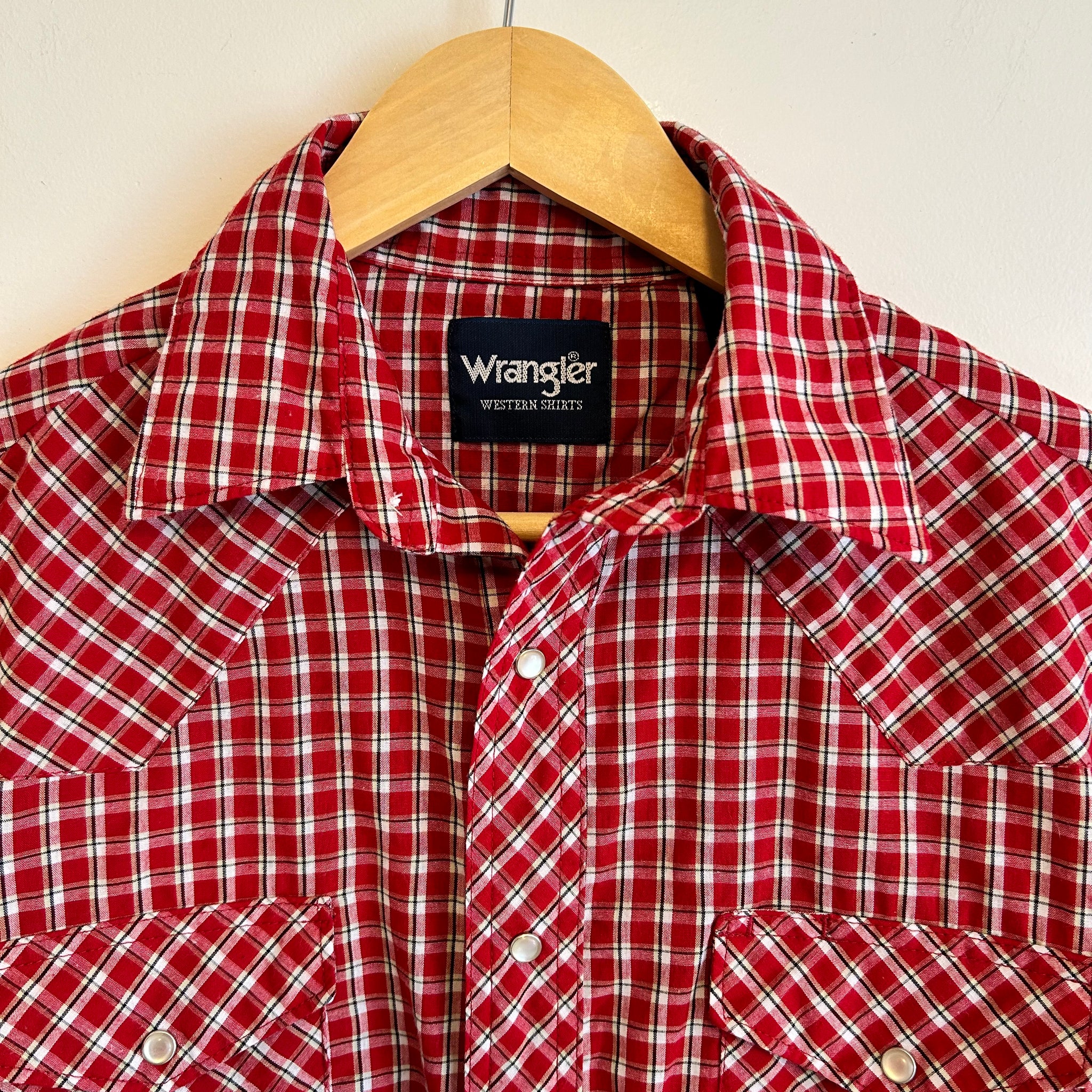 Wrangler Red Plaid Button Up | M